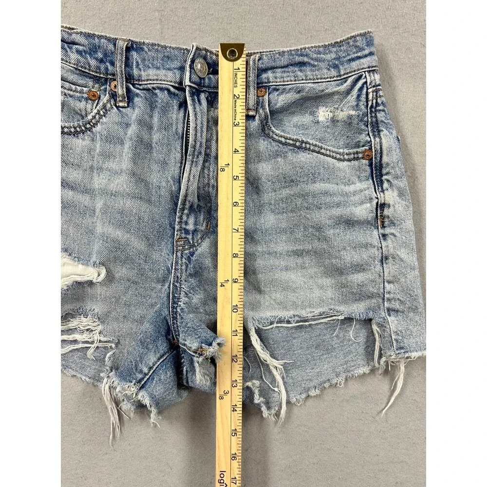 American Eagle Distressed Denim High Waisted Shorts Size 6